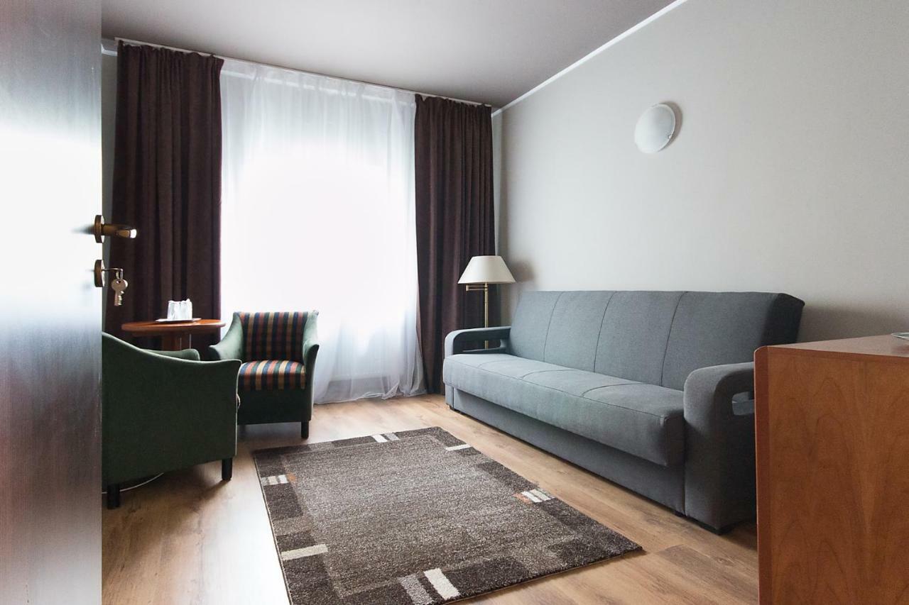 Casa De Piatra Bistro Hotel Kolozsvár Kültér fotó