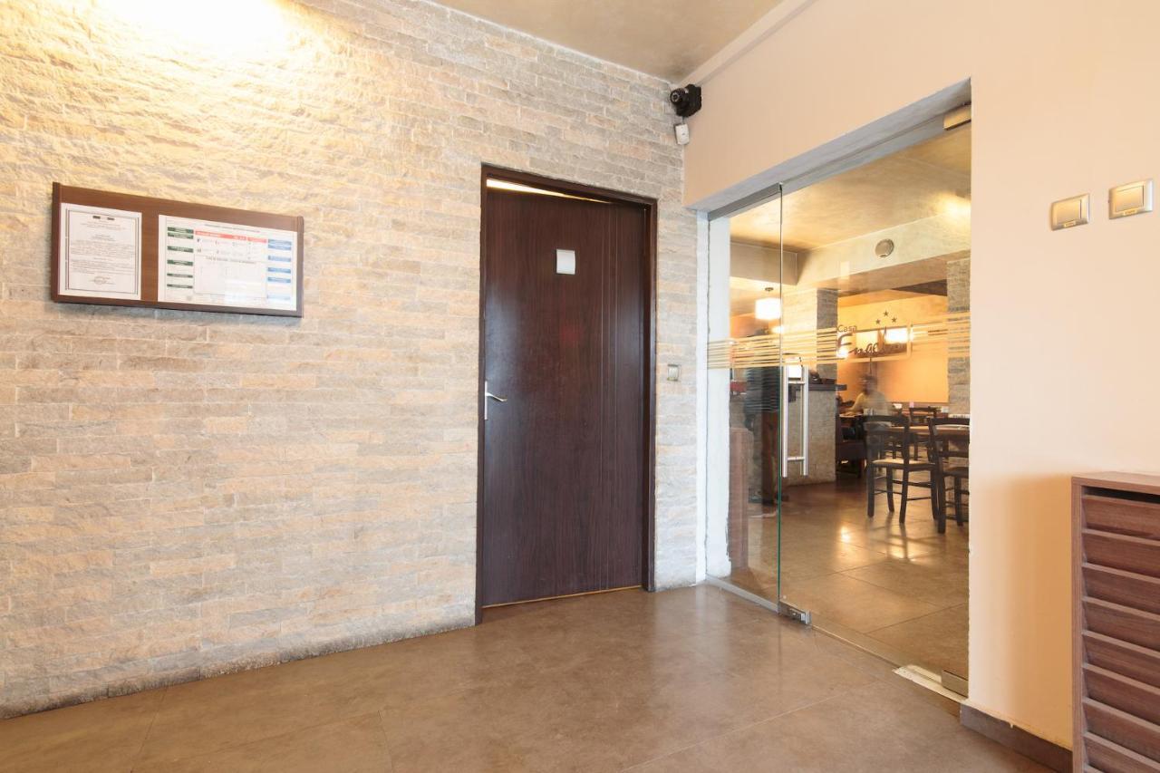 Casa De Piatra Bistro Hotel Kolozsvár Kültér fotó